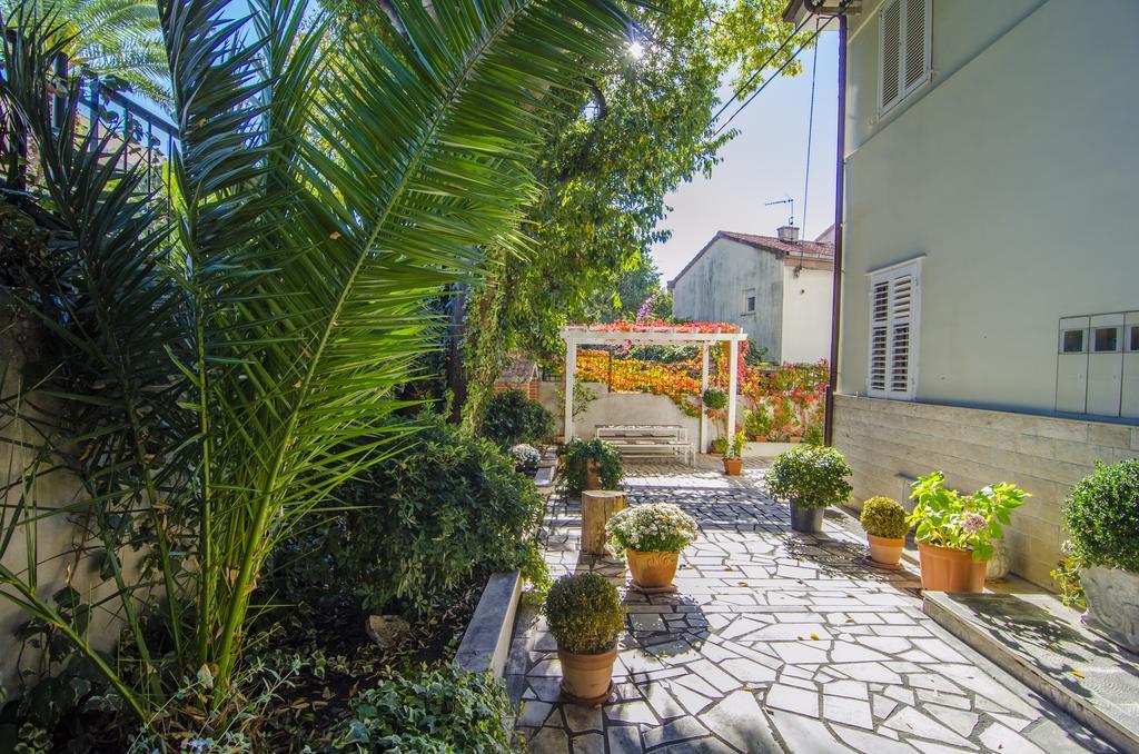 Villa Martinis Split Exterior photo
